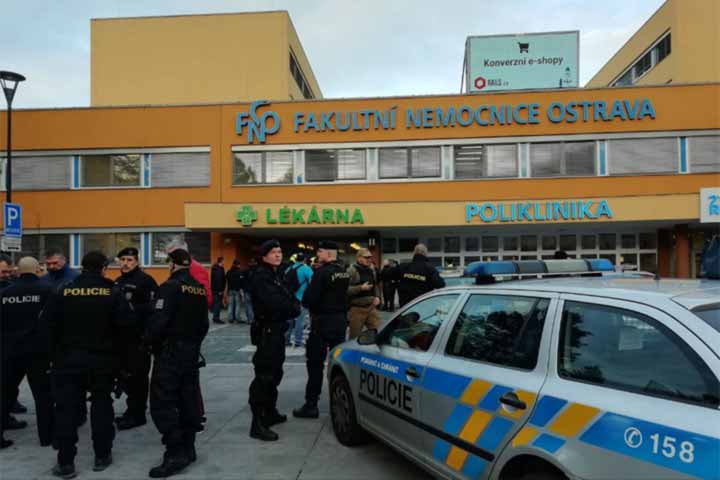 Shooting at Czech hospital leaves at least 4 killed