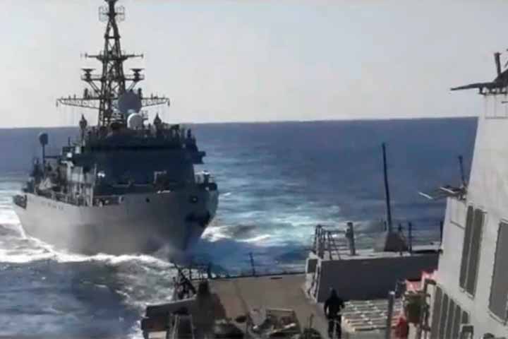 US Warship Faces Aggressive Moves by Russia Ship in Mideast