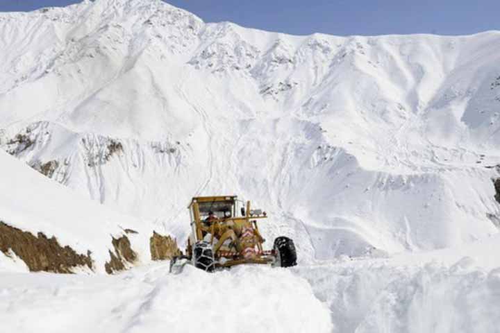 Avalanches kill 21 people in Afghanistan