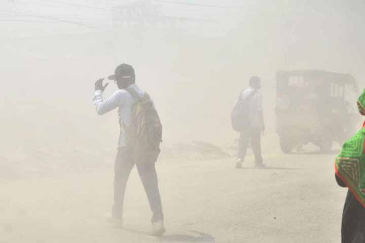 Dhaka was second most polluted city of world on wednesday morning