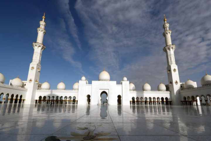 All mosques in the UAE are closed due to Corona