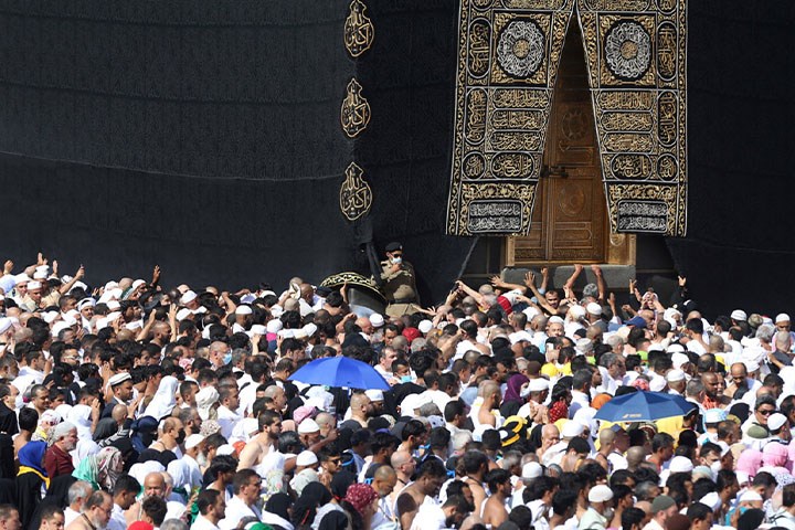 Saudi Arabia to refund Hajj money if it not held
