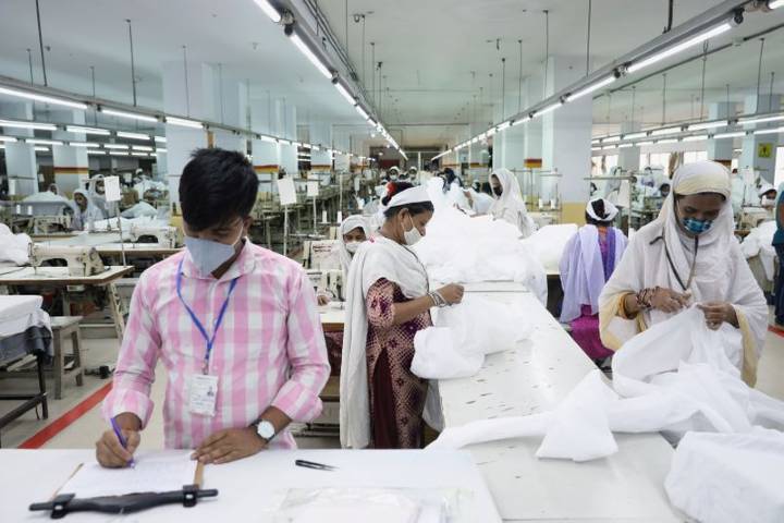 Garment exporter Bangladesh faces $6 billion hit as world retailers cancel orders