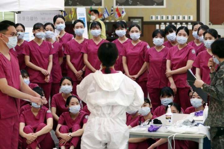 WHO says there's a global shortfall of 5.9 million nurses