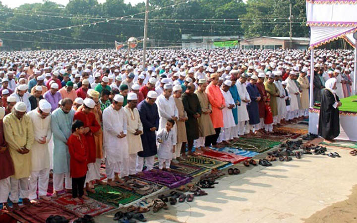 The Eid Jamaat Ministry will be in the mosque, not in the Eidgah