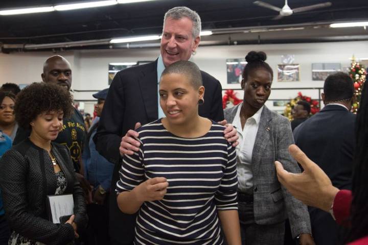 NYC Mayor Bill de Blasio’s daughter arrested in Manhattan protest