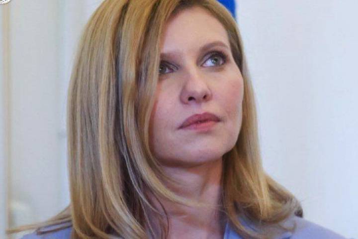 ukraine president zelenskyys wife tested covid-19