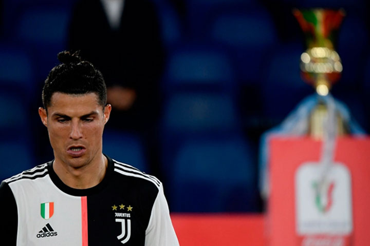 Ronaldo  loses consecutive finals juventus