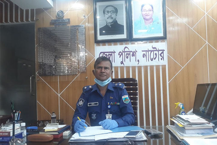 Tea shop TV will be seized in Natore to prevent the gathering