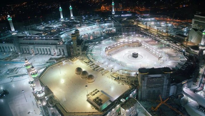 More than 1,500 mosques in Mecca are reopening on Sunday