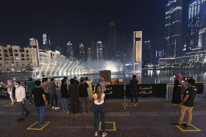 UAE lifts coronavirus-related curfew