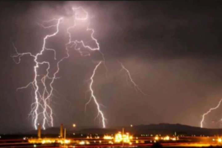Death toll due to lightning in UP and_ Bihar climbs to 116