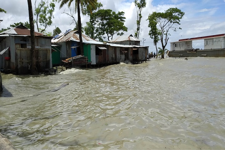 10 villages 3 unions flooded Hatia