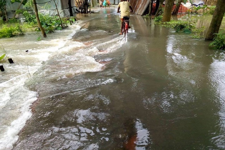 the flood waters recede in Jamalpur suffering same as before