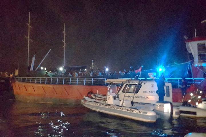 Turkey raids ship carrying 276 migrants including Bangladeshis