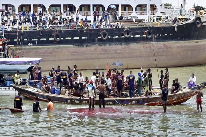 Launch sinking in Buriganga: Owner of Mayur-2 arrested