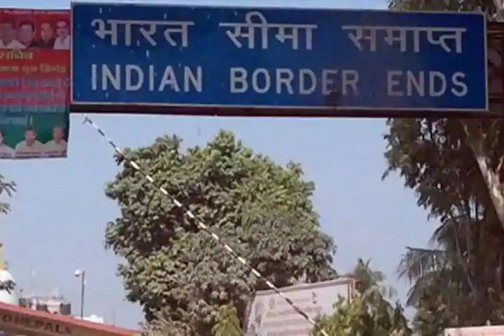 1 injured as nepal police opens fire at 3 indians along india-nepal border