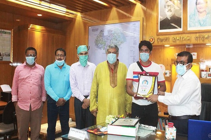 Reception for Zubair of Barisal who broke the Guinness Book of Records