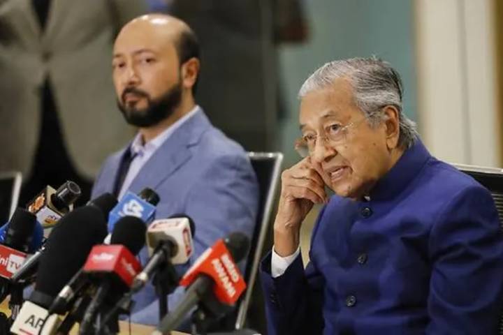 Mahathir to form new Malay-based party amid talk of possible snap polls
