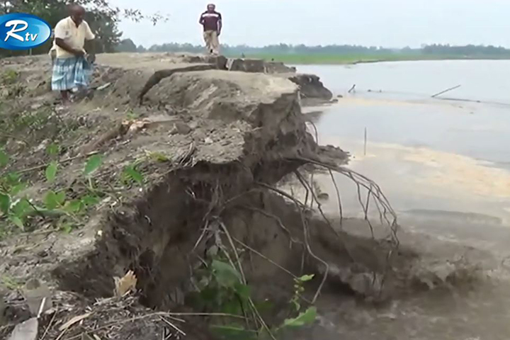 River erosion covers an area of ​​about two kilometers in Kurigram