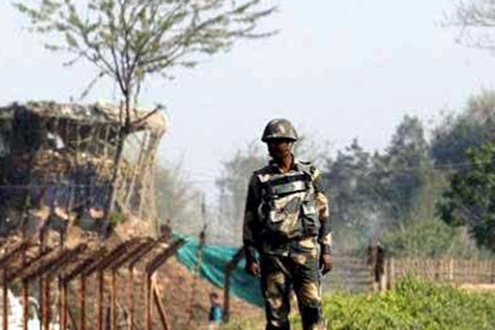 Bangladeshi killed in BSF firing at border