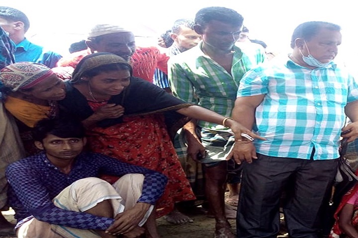 Relatives of those killed in trawler sinking in Ghumai river in Netrokona's Kalmakanda upazila
