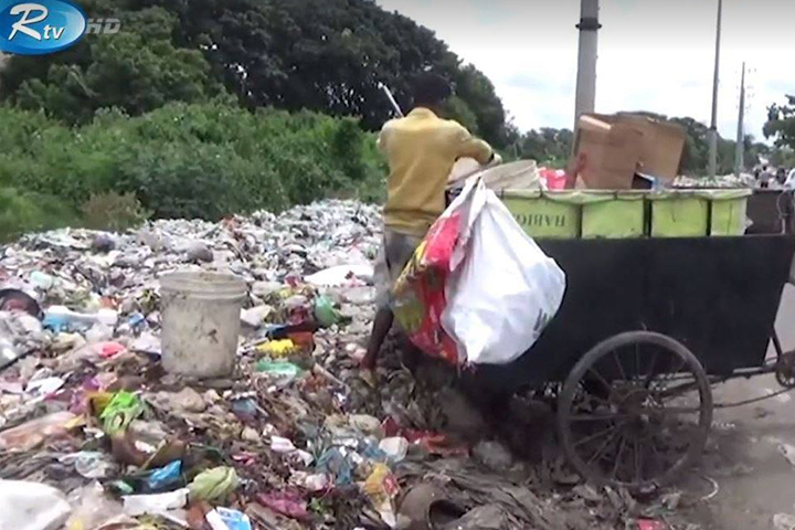 There is no dumping spot in the 139-year-old municipality, waste is being dumped everywhere