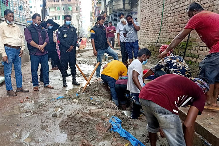 Illegal gas connection disconnected in Narayanganj