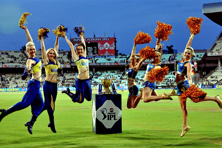 There is no opening ceremony in IPL, no cheerleade
