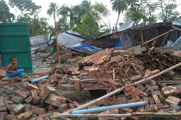Hundreds of houses were destroyed in a 10-minute cyclone in Naogaon
