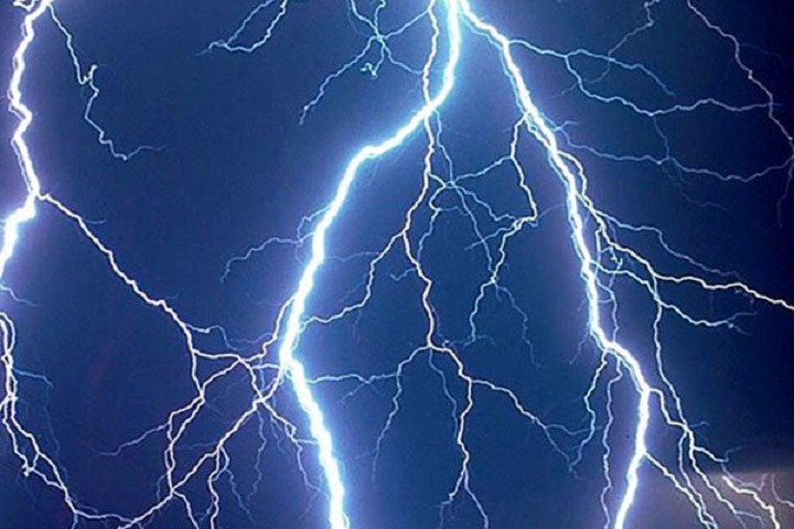 A farmer died, in a lightning strike, rtv news