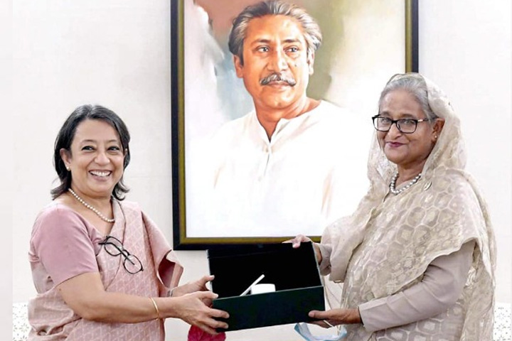 Indian High Commissioner Reva Ganguly Das and Prime Minister Sheikh Hasina.