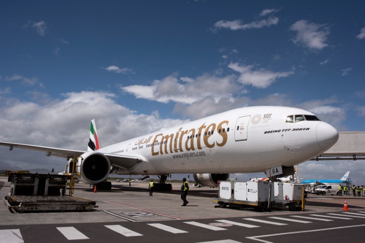 US regulator fines Emirates $400,000 for flights over Iran