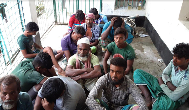 In Shariatpur, 70 fishermen were arrested for violating the ban on mother hilsa, rtv