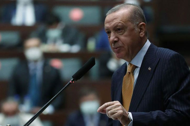 Erdoğan takes legal action against Charlie Hebdo