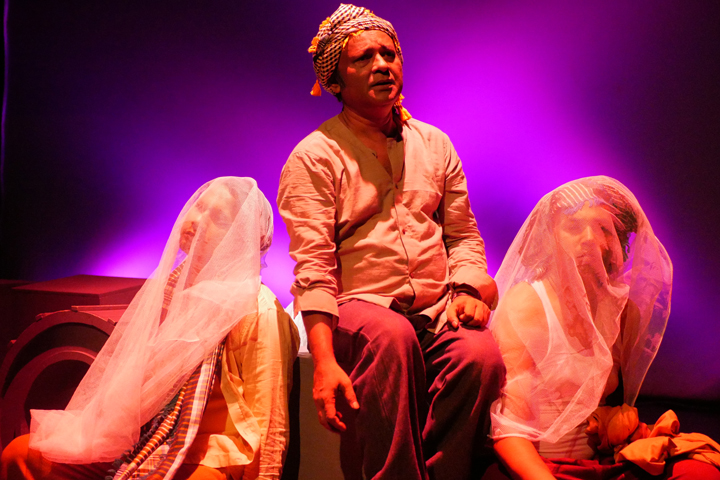 Scenes from the play 'Pulsirat'