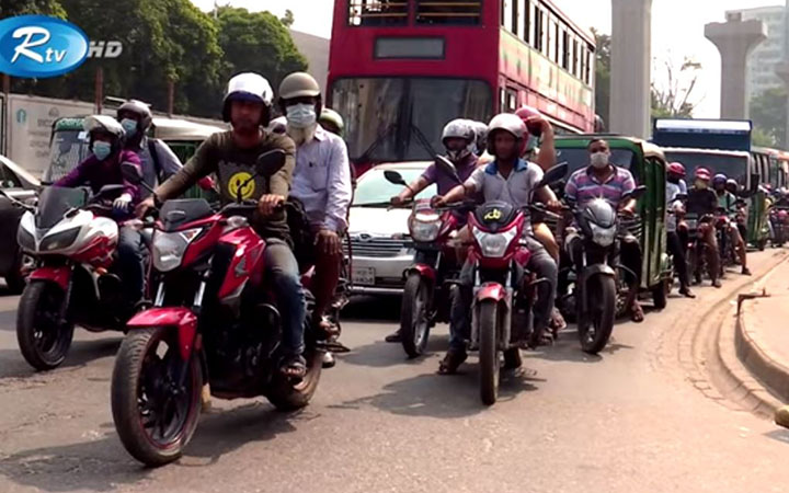 Motorcycles are growing uncontrollably in the capital