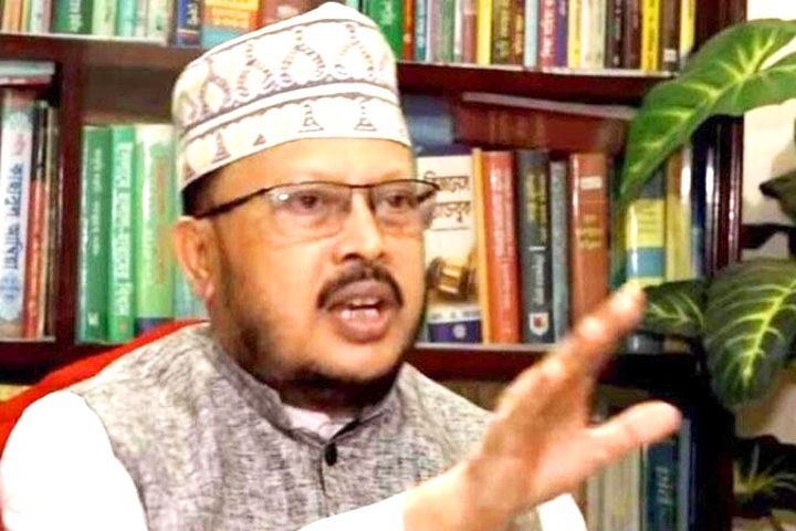 Maulana Ziaul Hasan apologized for calling the Kaaba Sharif a 'sculpture'