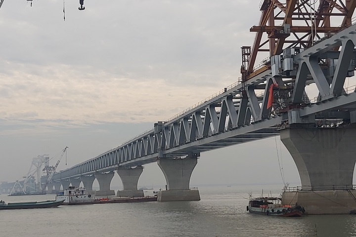 Sit the 40th span, of the Padma Bridge, rtv news