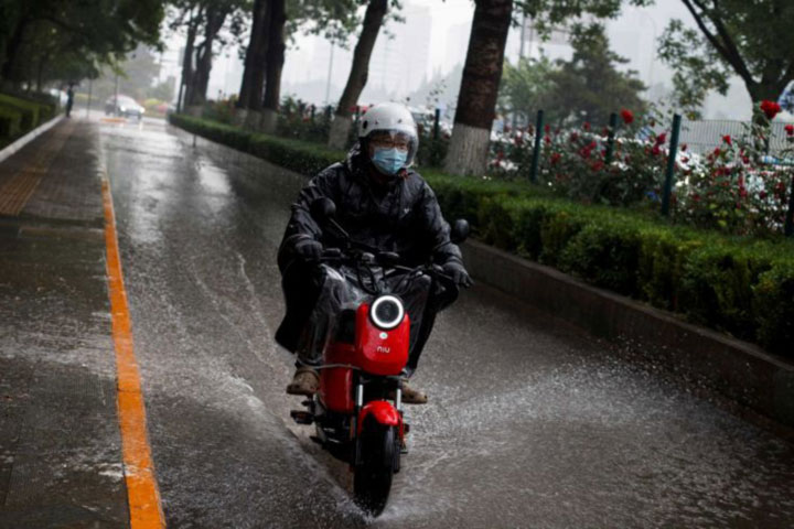 China plans to create artificial rainfall in an area equal to India
