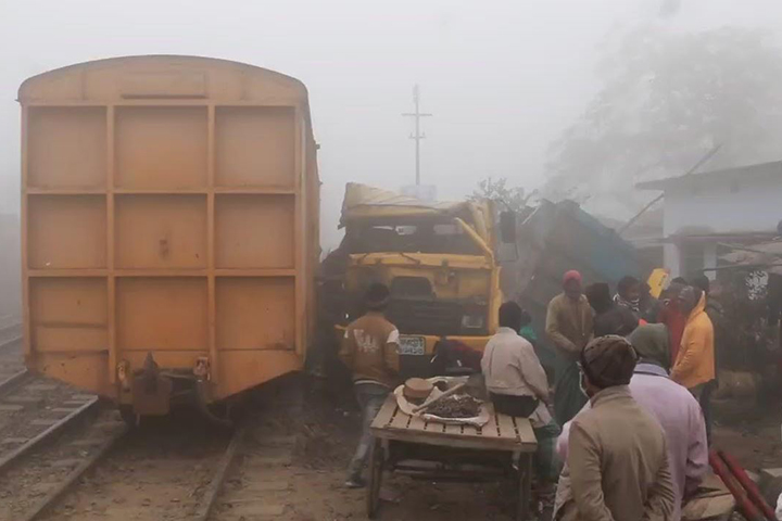 1 killed in Dinajpur freight train and truck collision