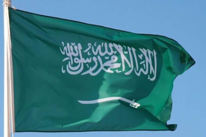 Saudi sacks 100 Islamic preachers