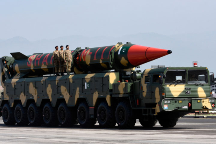 Pakistan successfully tests medium-range missile