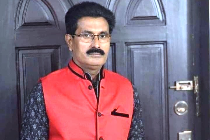 Awami League leader killed in truck crash in Ramna