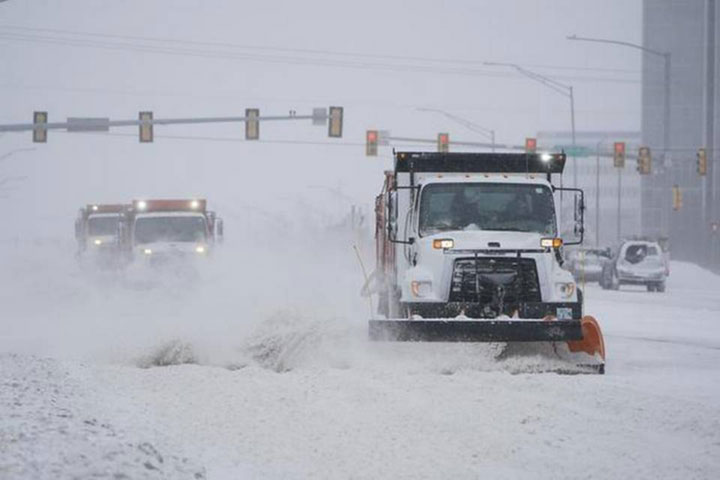 21 dead in US as Texas deep freeze leaves millions without power