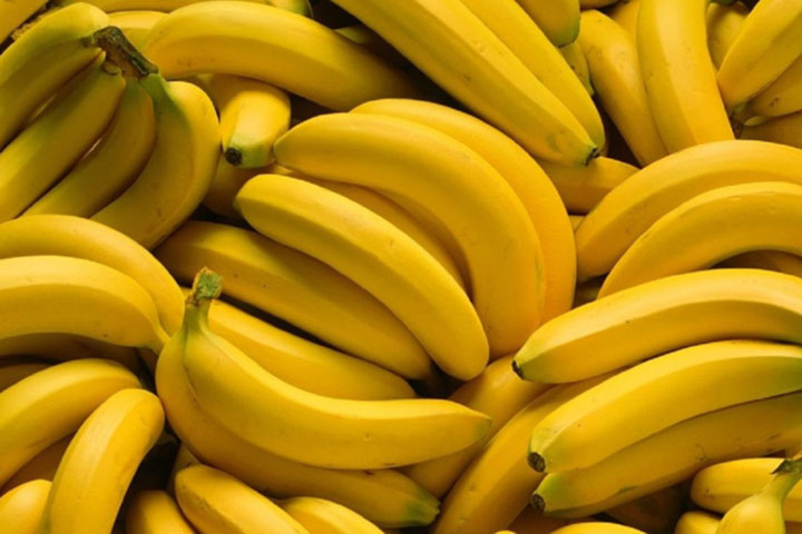 Cocaine 'worth £184m' found in banana seized in UK