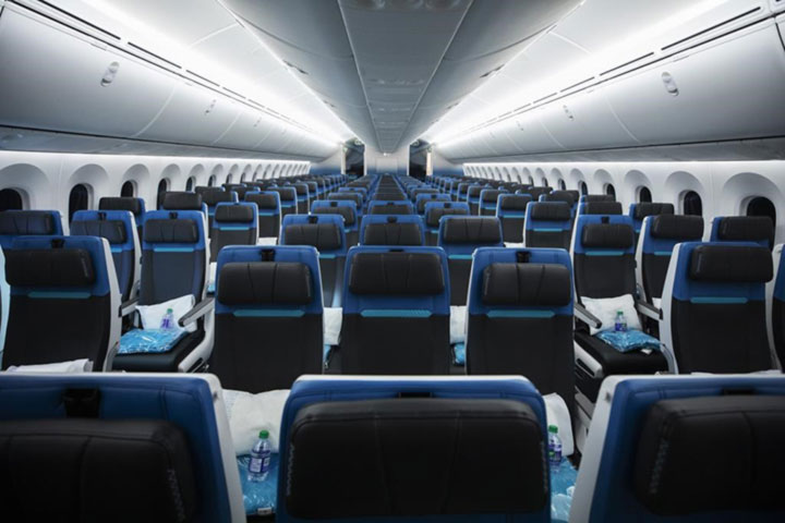 passenger urinated in flight may be imprisoned