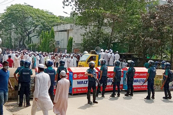 Demonstration of Hefazat-e-Islam in Uttara, rtv