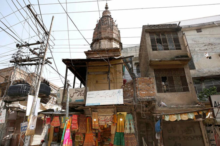 Over 100-yr-old Hindu temple in Rawalpindi attacked