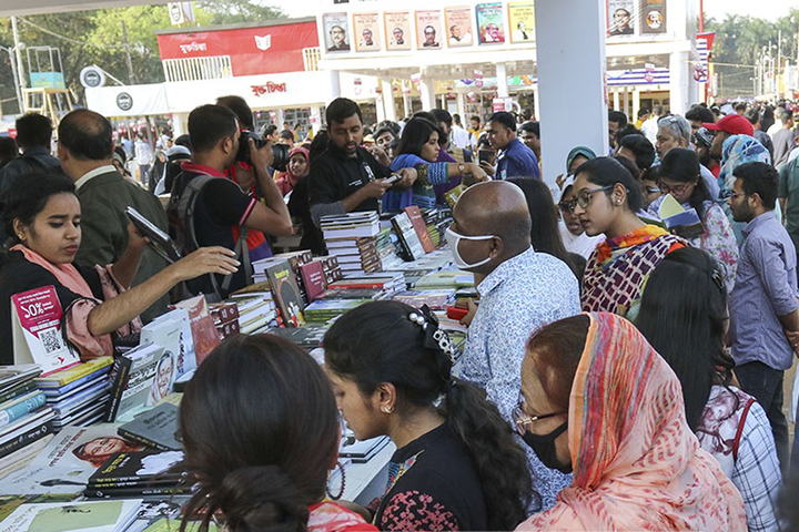 The Amar Ekushey Book Fair will run for 3 and a half hours under the Corona situation